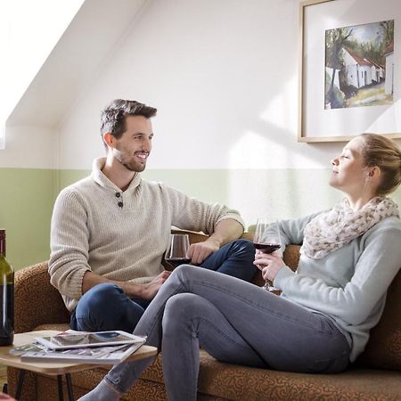 Weingut & Gaestezimmer Edelmann Goettlesbrunn Екстер'єр фото