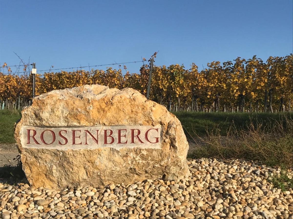 Weingut & Gaestezimmer Edelmann Goettlesbrunn Екстер'єр фото